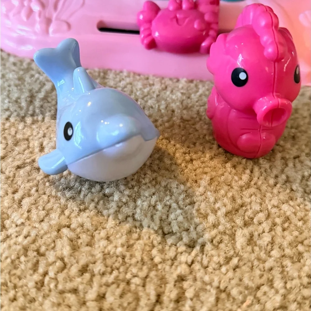 VTech Go Go Friends Mermaid Colorful Underwater Adventure Playset - Picture 10 of 13